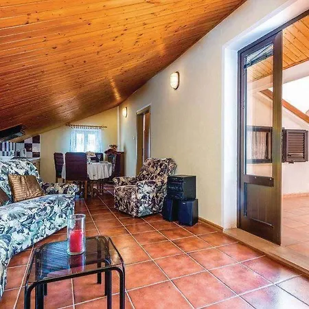 Apartman Skulin *